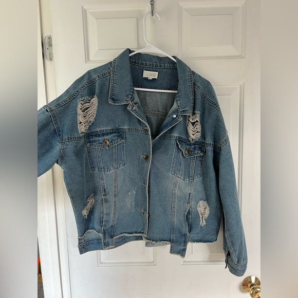 Ripped denim jacket - Picture 1 of 4